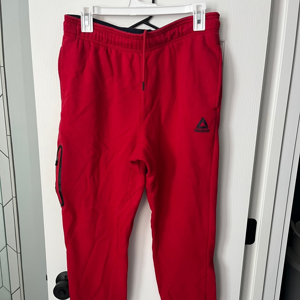 Reebok men’s size medium red sweatpants drawstring tapered legs pockets